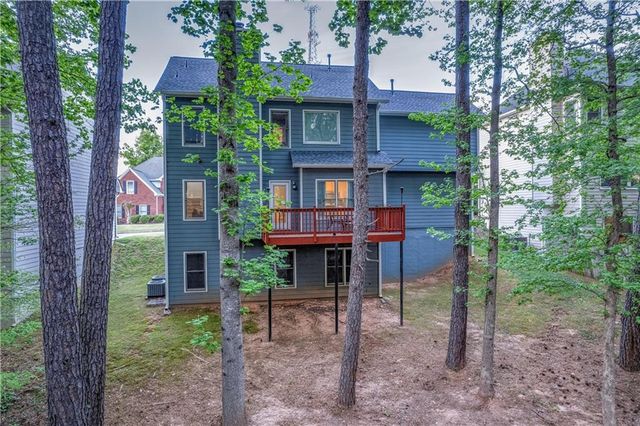 4321 Clairesbrook Lane, Acworth, GA 30101