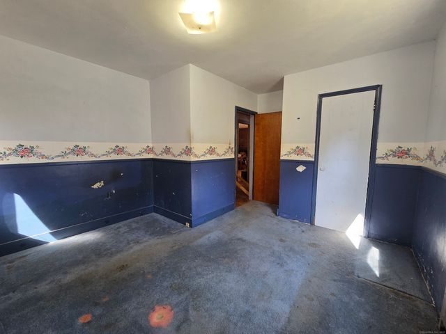 13 Central Avenue, Griswold, CT 06351