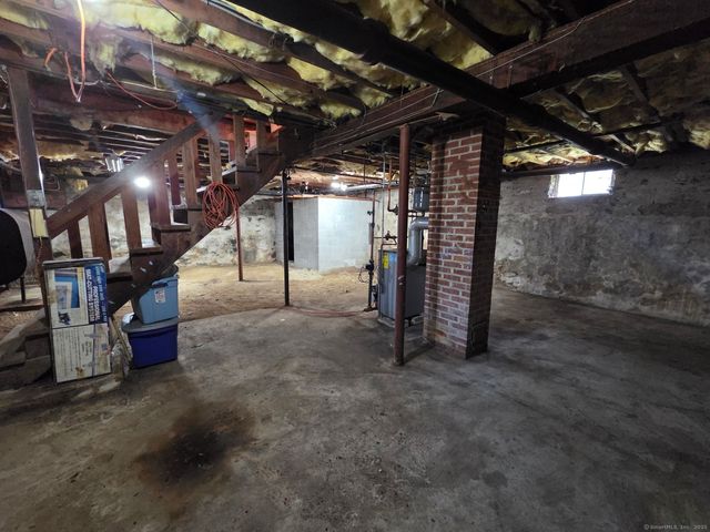 13 Central Avenue, Griswold, CT 06351