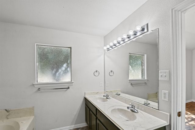 115 Angelina Drive, Crandall, TX 75114
