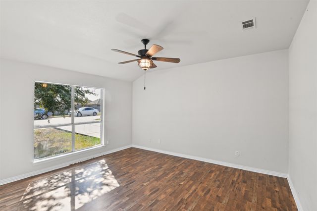 115 Angelina Drive, Crandall, TX 75114