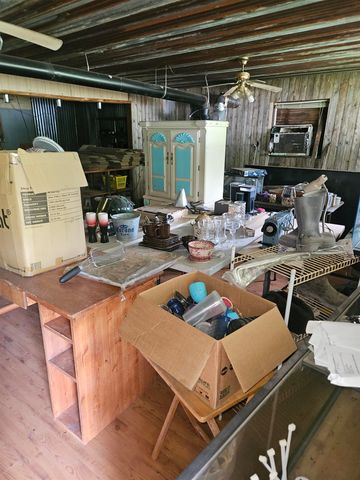9375 FM 729, Avinger, TX 75630