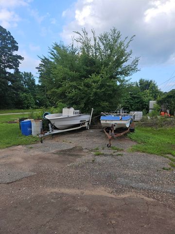 9375 FM 729, Avinger, TX 75630