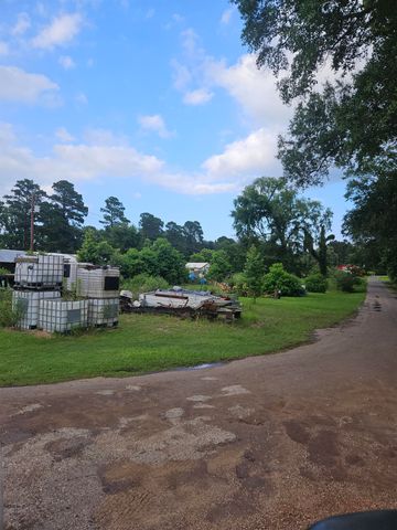 9375 FM 729, Avinger, TX 75630