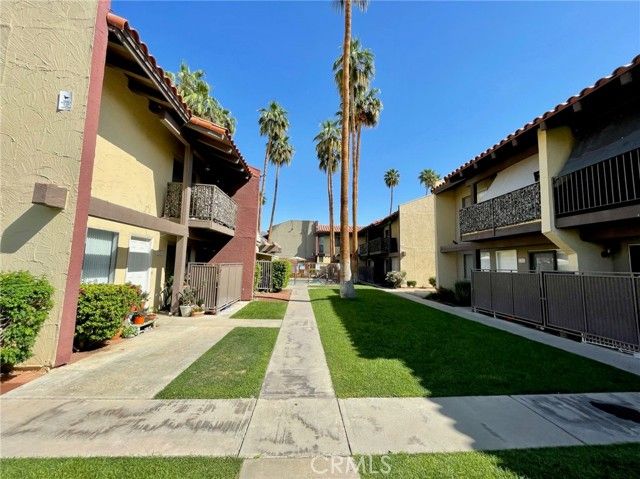 51080 Eisenhower A, La Quinta, CA 92253