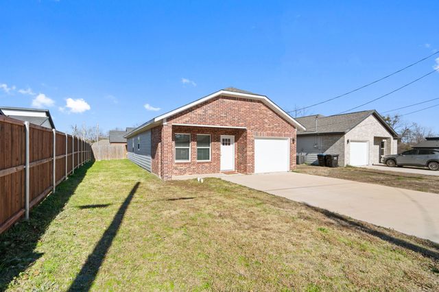 2306 Church Street, Greenville, TX 75401