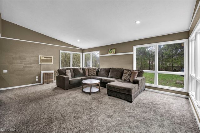 5862 Gareau Drive, North Olmsted, OH 44070