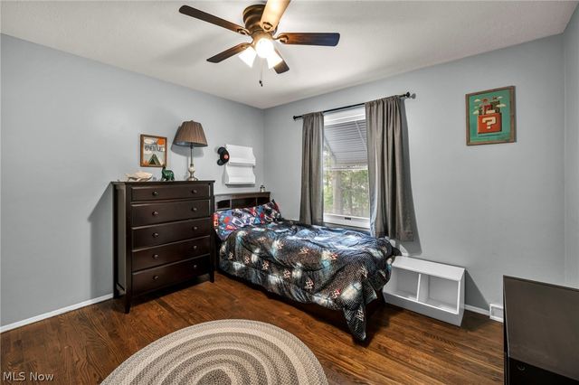 5862 Gareau Drive, North Olmsted, OH 44070