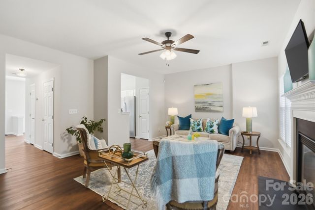 2005 Cramerton Village Drive E, Cramerton, NC 28032