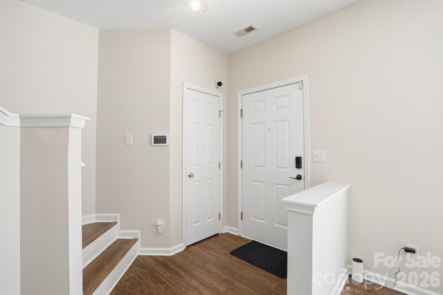 2005 Cramerton Village Drive E, Cramerton, NC 28032