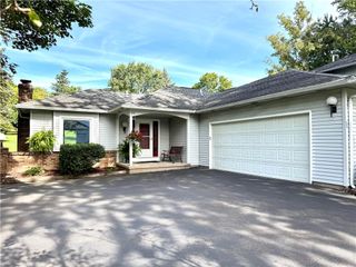 23 Brandywine Lane, Perinton, NY 14450