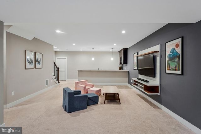 2838 CAMBRIDGE PARK PL, Fairfax, VA 22031