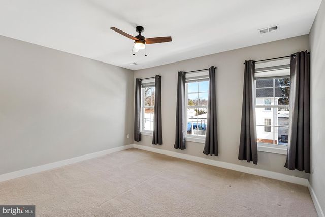 2838 CAMBRIDGE PARK PL, Fairfax, VA 22031