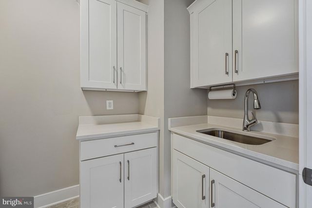 2838 CAMBRIDGE PARK PL, Fairfax, VA 22031