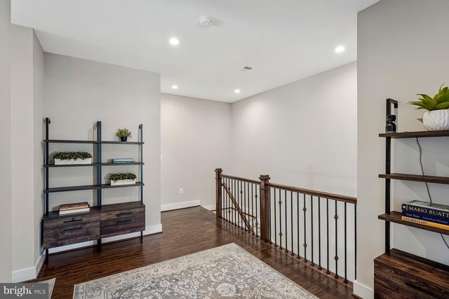 2838 CAMBRIDGE PARK PL, Fairfax, VA 22031