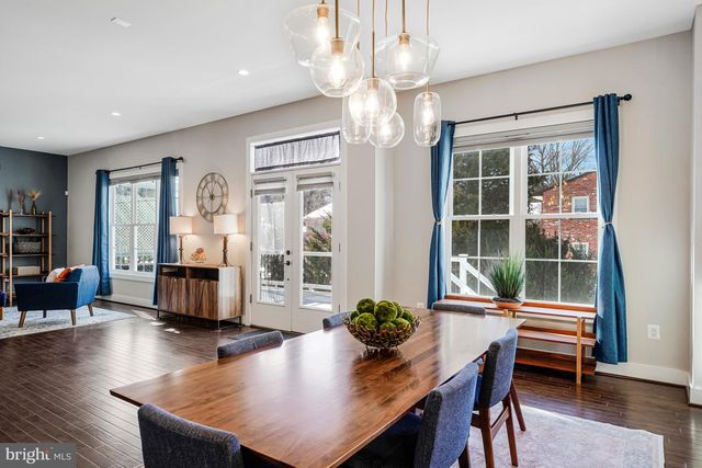 2838 CAMBRIDGE PARK PL, Fairfax, VA 22031