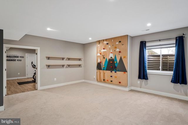 2838 CAMBRIDGE PARK PL, Fairfax, VA 22031