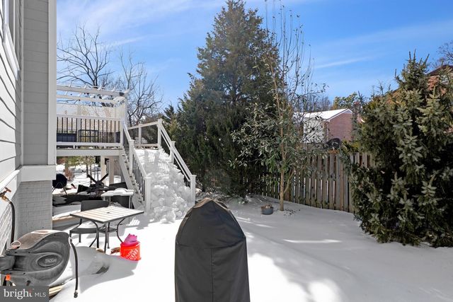 2838 CAMBRIDGE PARK PL, Fairfax, VA 22031