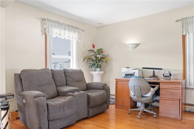 1 Idlewood AVE, Portsmouth, VA 23704