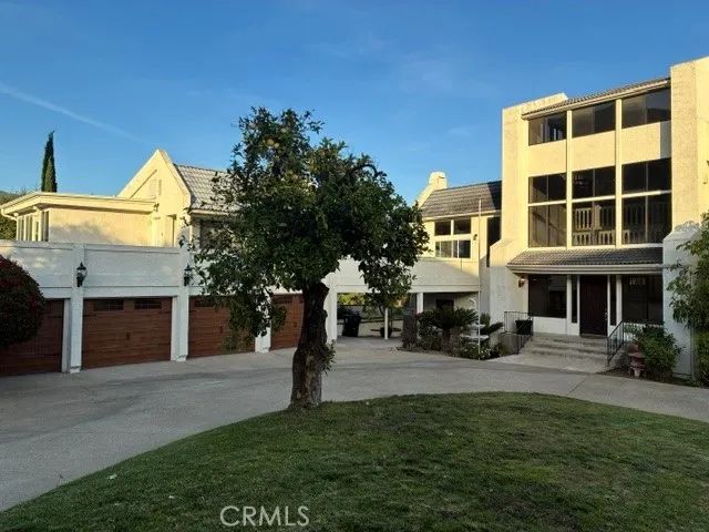 2520 San Antonio East, Upland, CA 91784
