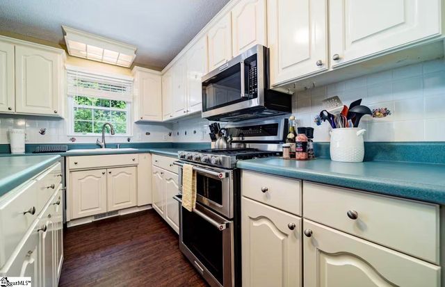 84- Benson Road, Travelers Rest, SC 29690