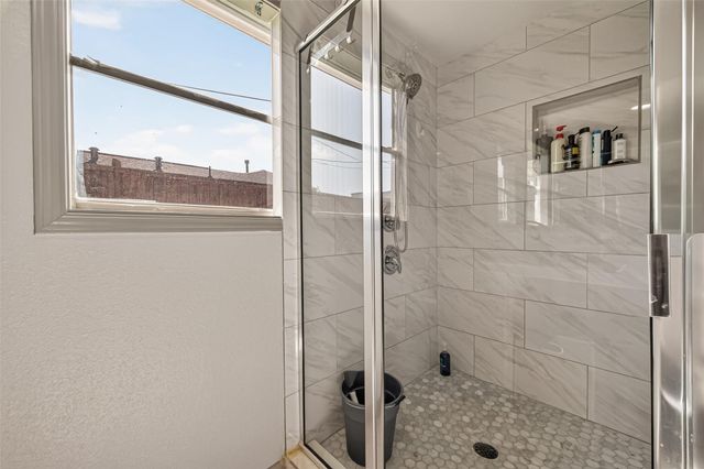 10935 Timberoak Drive, Houston, TX 77043
