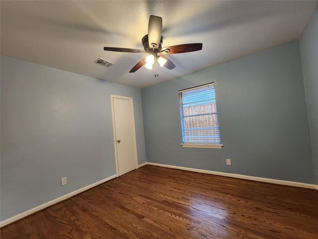 10935 Timberoak Drive, Houston, TX 77043