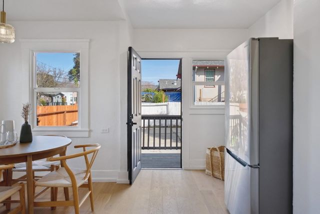 5500 5500 Laverne Ave, Oakland, CA 94605