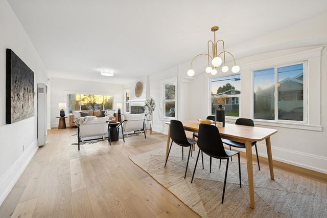 5500 5500 Laverne Ave, Oakland, CA 94605