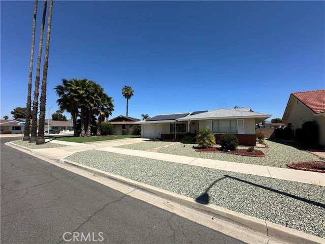 410 Panorama Drive, Hemet, CA 92543