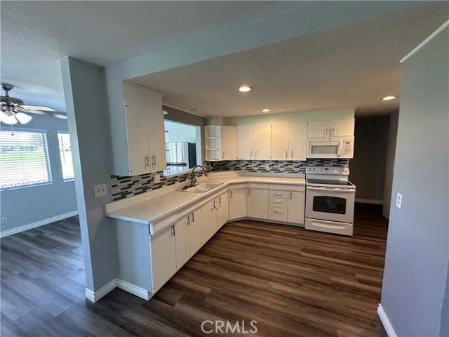 410 Panorama Drive, Hemet, CA 92543