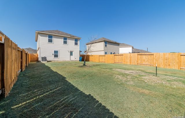 15290 Snug Harbor Way, Von Ormy, TX 78073
