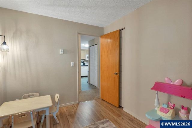 1150 Glen Creek Rd NW, Salem, OR 97304