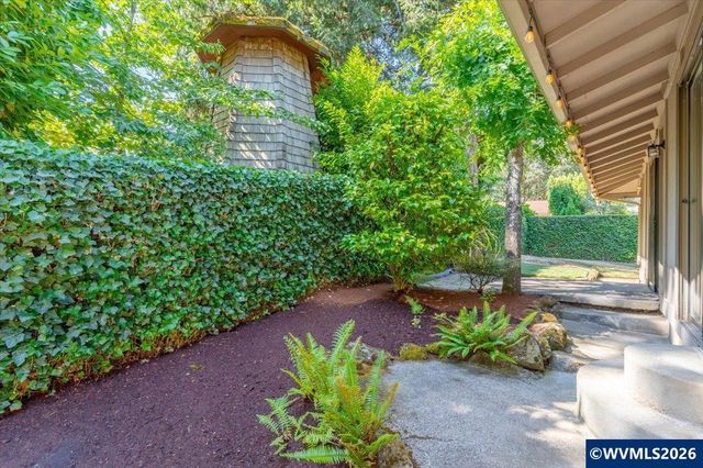 1150 Glen Creek Rd NW, Salem, OR 97304