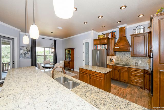 1109 Shady Hollow, New Braunfels, TX 78132