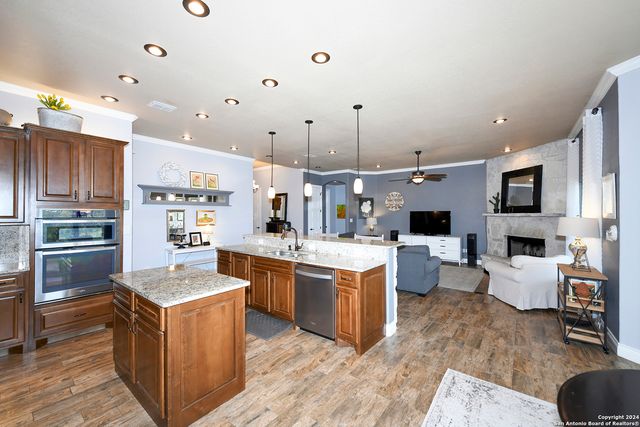 1109 Shady Hollow, New Braunfels, TX 78132