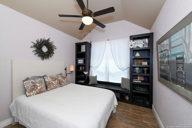 1109 Shady Hollow, New Braunfels, TX 78132