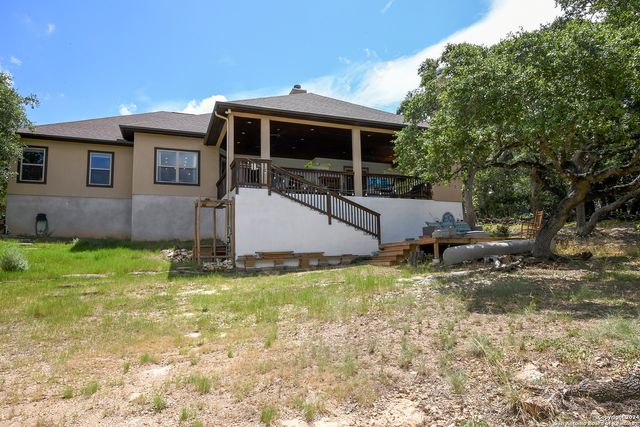 1109 Shady Hollow, New Braunfels, TX 78132
