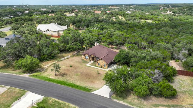1109 Shady Hollow, New Braunfels, TX 78132