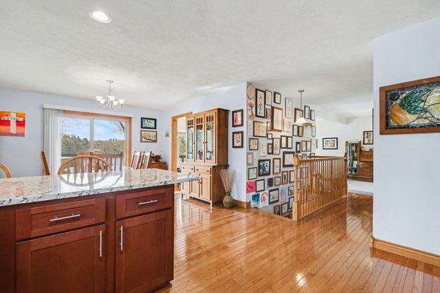 3050 Kenyon Lane, Middleville, MI 49333