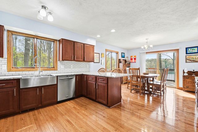3050 Kenyon Lane, Middleville, MI 49333