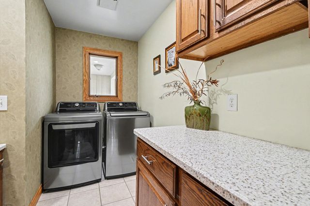 3050 Kenyon Lane, Middleville, MI 49333