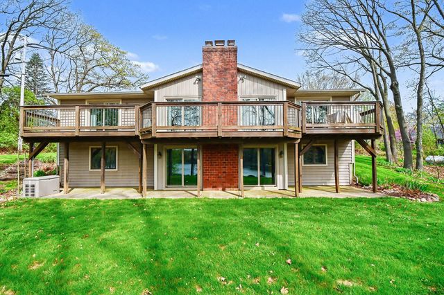 3050 Kenyon Lane, Middleville, MI 49333