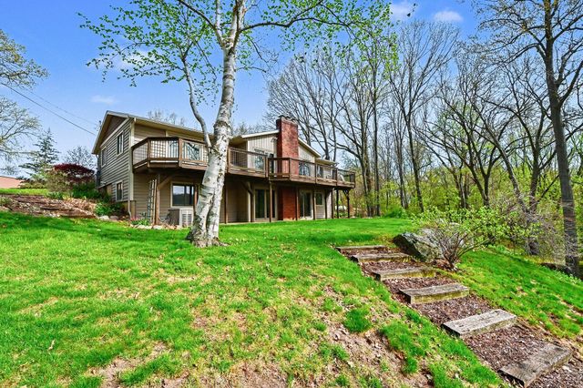 3050 Kenyon Lane, Middleville, MI 49333