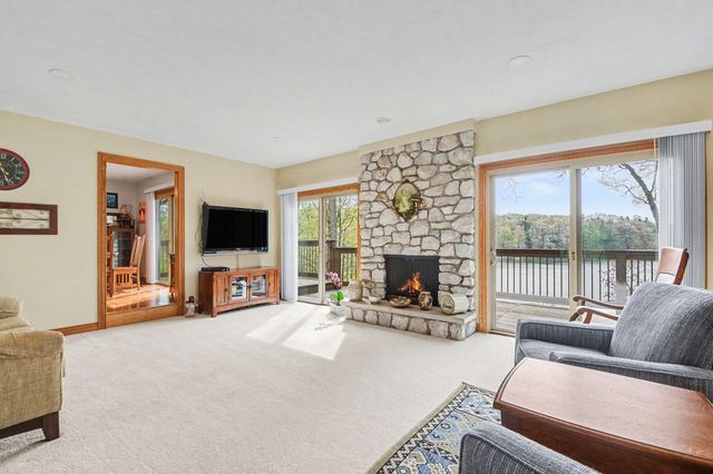 3050 Kenyon Lane, Middleville, MI 49333