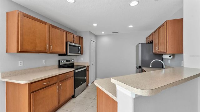 3850 SERENADE LANE, Lakeland, FL 33811