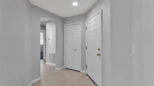3850 SERENADE LANE, Lakeland, FL 33811