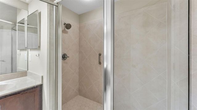 3850 SERENADE LANE, Lakeland, FL 33811