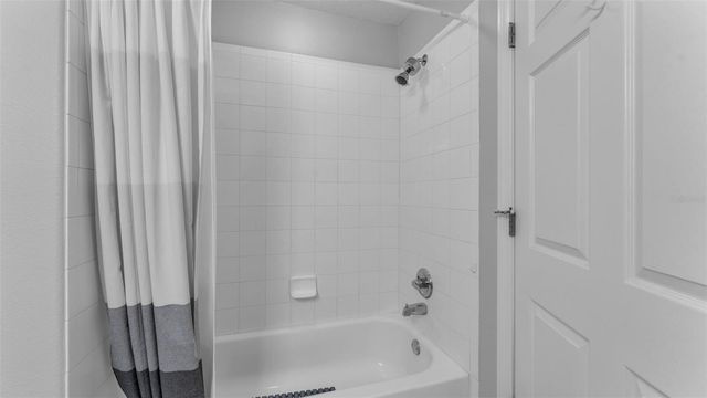 3850 SERENADE LANE, Lakeland, FL 33811