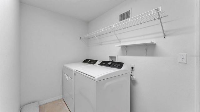 3850 SERENADE LANE, Lakeland, FL 33811